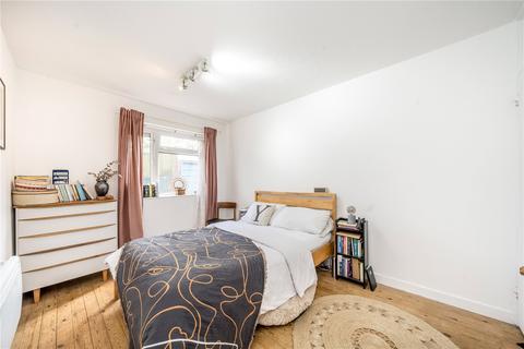 1 bedroom apartment for sale, London SW13