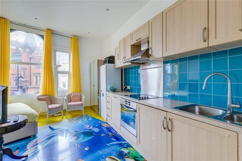 3 bedroom terraced house for sale, Fulham Road, London SW6