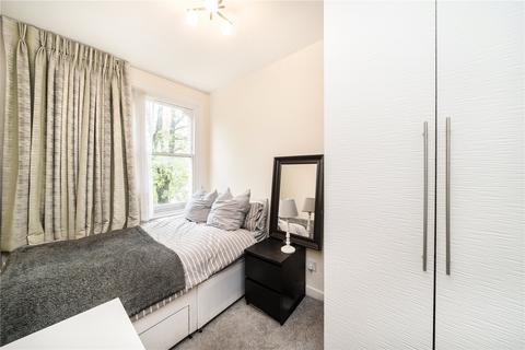 3 bedroom apartment for sale, Lakeside Road, London W14