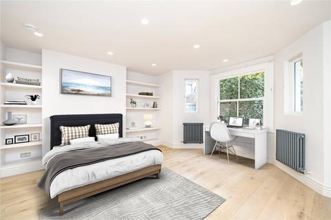 3 bedroom apartment for sale, Westwick Gardens, London W14