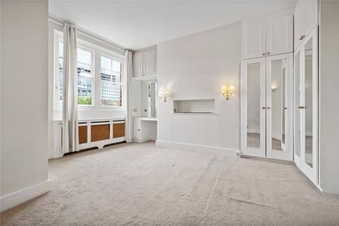 4 bedroom apartment to rent, Fitzjames Avenue, London W14