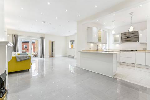 8 bedroom semi-detached house to rent, Madrid Road, London SW13