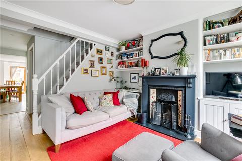 2 bedroom terraced house to rent, Lorne Road, Richmond TW10