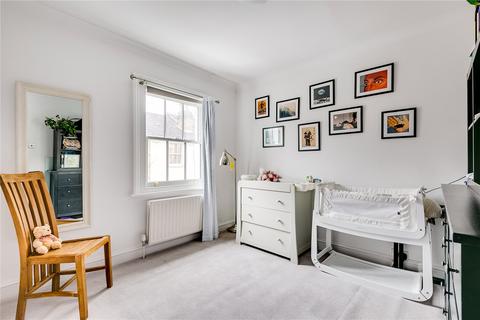 2 bedroom terraced house to rent, Lorne Road, Richmond TW10