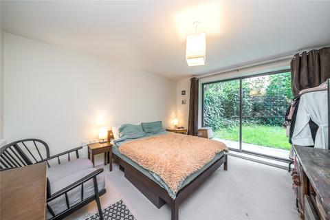 1 bedroom apartment for sale, Hicken Road, London SW2