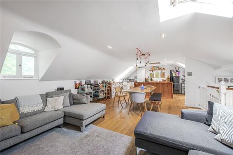 2 bedroom maisonette for sale, Barrington Road, London SW9