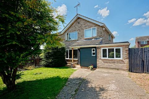 4 bedroom detached house for sale, Lenton Close, Brampton, Huntingdon, PE28