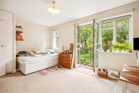 Studio for sale, Neilson-Terry Court, London SW9