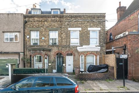 4 bedroom terraced house for sale, Bythorn Street, London SW9