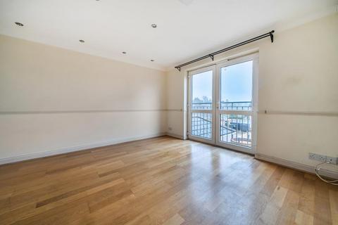 2 bedroom flat for sale, Camberley,  Surrey,  GU15