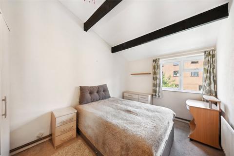 4 bedroom terraced house for sale, Gaskell Street, London SW4