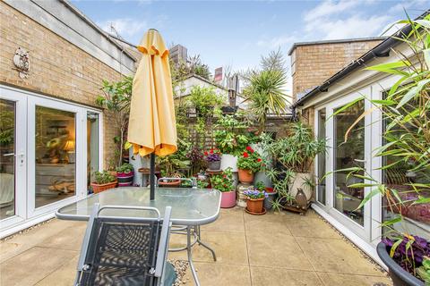 2 bedroom maisonette for sale, Floris Place, London SW4