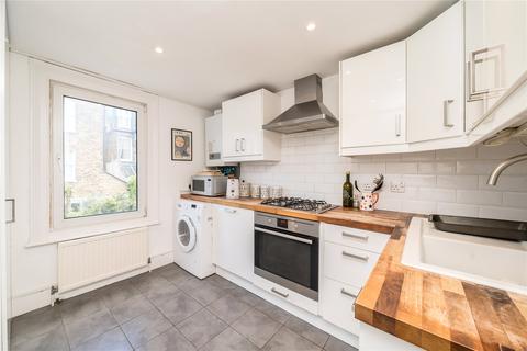 3 bedroom maisonette for sale, Sugden Road, London SW11