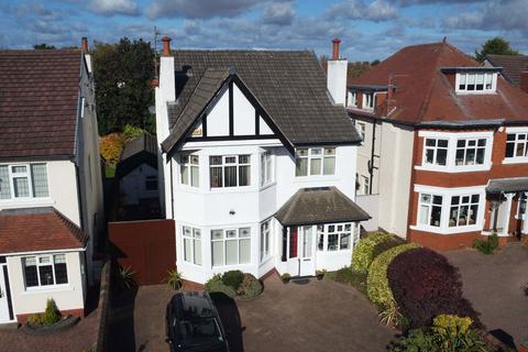 5 bedroom detached house for sale, Rawlinson Road, Southport PR9