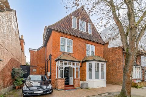 5 bedroom detached house for sale, Flanders Road, London W4