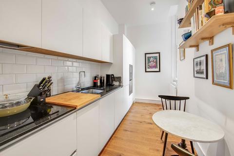 1 bedroom apartment for sale, Winchester Street, London W3