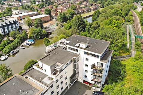 2 bedroom flat for sale, Clifford Way, Maidstone