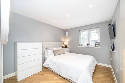 2 bedroom apartment for sale, Acton Lane, London W4