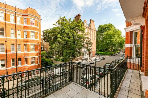 3 bedroom apartment to rent, Nevern Square, London SW5