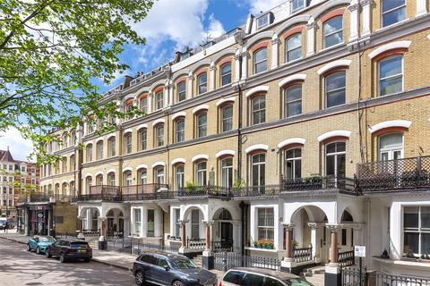 4 bedroom apartment to rent, Old Brompton Road, London SW5