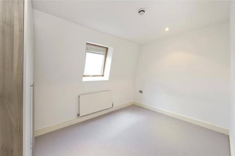 3 bedroom apartment to rent, Harwood Road, London SW6