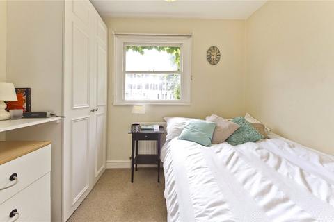 2 bedroom apartment for sale, Fulham Road, London SW6