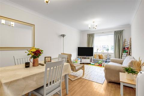 2 bedroom apartment for sale, Fulham Road, London SW6