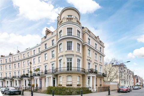 3 bedroom apartment for sale, Royal Crescent, London W11