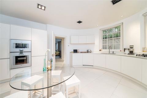 3 bedroom apartment for sale, London W11