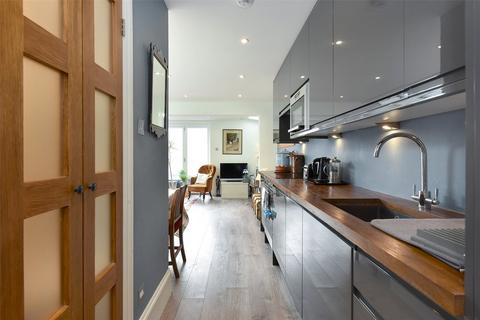 2 bedroom apartment for sale, Treadgold Street, London W11