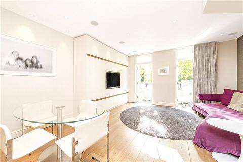 4 bedroom house for sale, Greens Court, Lansdowne Mews W11