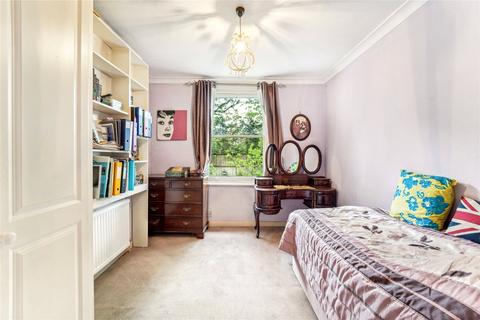 2 bedroom apartment for sale, Holland Road, London W14