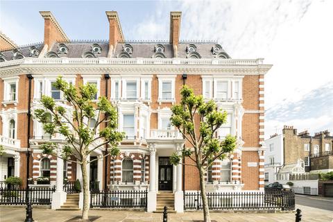 3 bedroom apartment to rent, Observatory Gardens, London W8