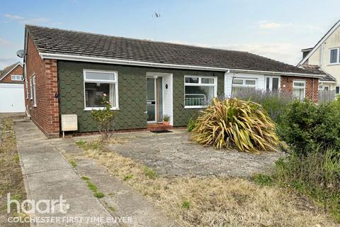 3 bedroom semi-detached bungalow for sale, Dover Road, Colchester