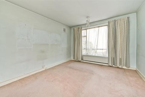 2 bedroom apartment for sale, London W8