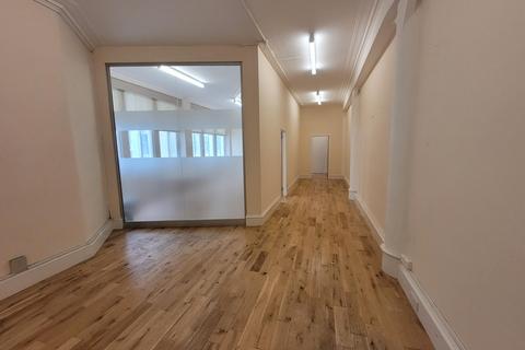 Office to rent, Mitchell Street, Glasgow G1