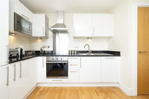 1 bedroom apartment for sale, Cobalt Point, London E14