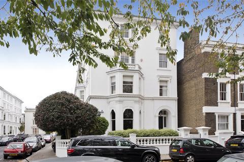 3 bedroom apartment for sale, Strathmore Gardens, London W8