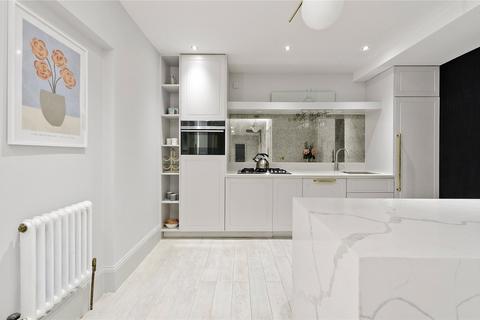 3 bedroom apartment for sale, Strathmore Gardens, London W8