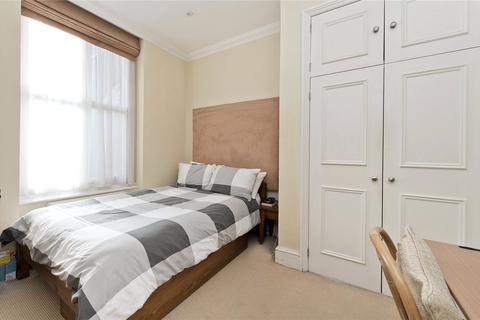 2 bedroom apartment for sale, Kensington Court, London W8