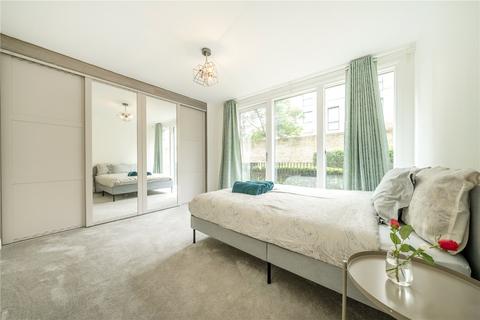 2 bedroom apartment for sale, Cambridge Avenue, London NW6