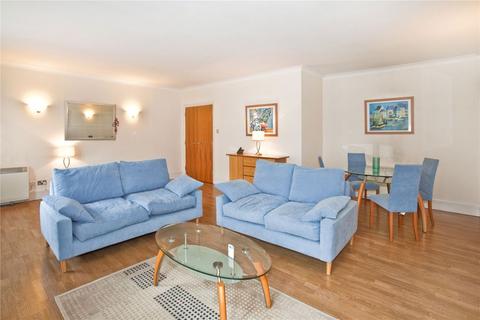 2 bedroom flat for sale, Forum Magnum Square, London SE1