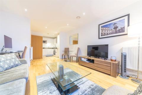 1 bedroom apartment for sale, Canary View, London SE10