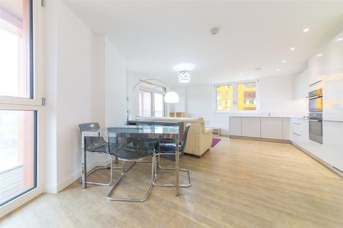 3 bedroom apartment for sale, Telegraph Avenue, London SE10