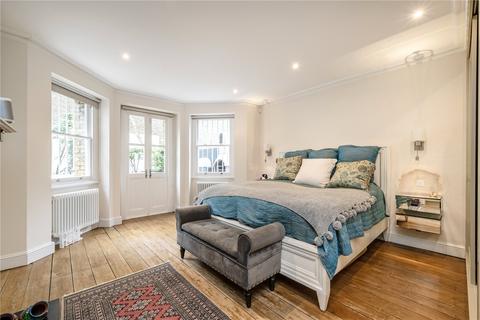 4 bedroom end of terrace house to rent, Leamington Road Villas, London W11