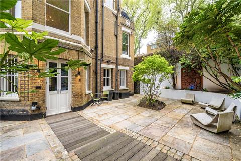 4 bedroom end of terrace house to rent, Leamington Road Villas, London W11