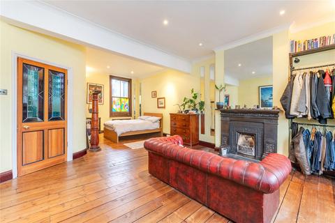 4 bedroom terraced house for sale, Brewster Gardens, London W10