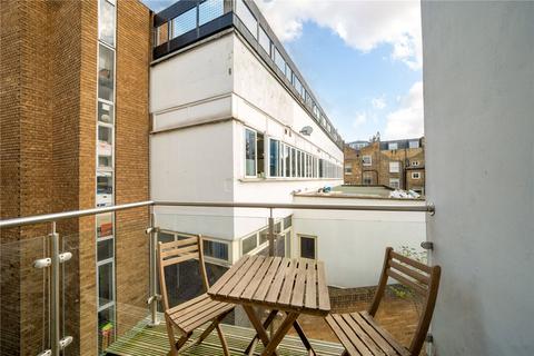 2 bedroom apartment for sale, Cornwall Crescent, London W11