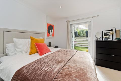 2 bedroom apartment for sale, Westbourne Gardens, London W2