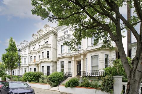 Studio for sale, Pembridge Square, London W2